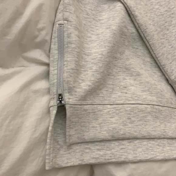 North face sweatshirt M - Picture 3 of 6